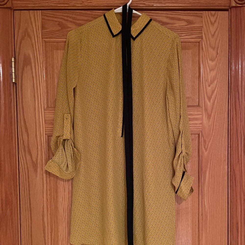 Loft. Yellowy mustard and black dress. Excellent condition. Worn once